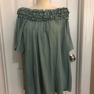 BNWT Womens Off Shoulder Top size L